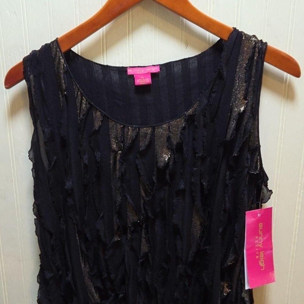 Sunny Leigh Tank Top Womens PL Petite Black Gold Scoop Neck Metallic Ruffle